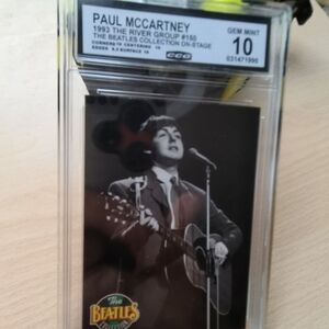 Graded Card PAUL MCCARTNEY GRADE 10 BEATLES
